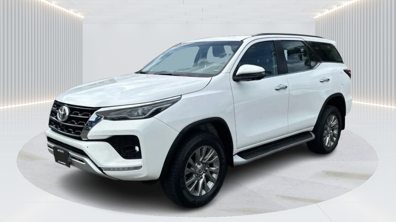 2024 Toyota Fortuner