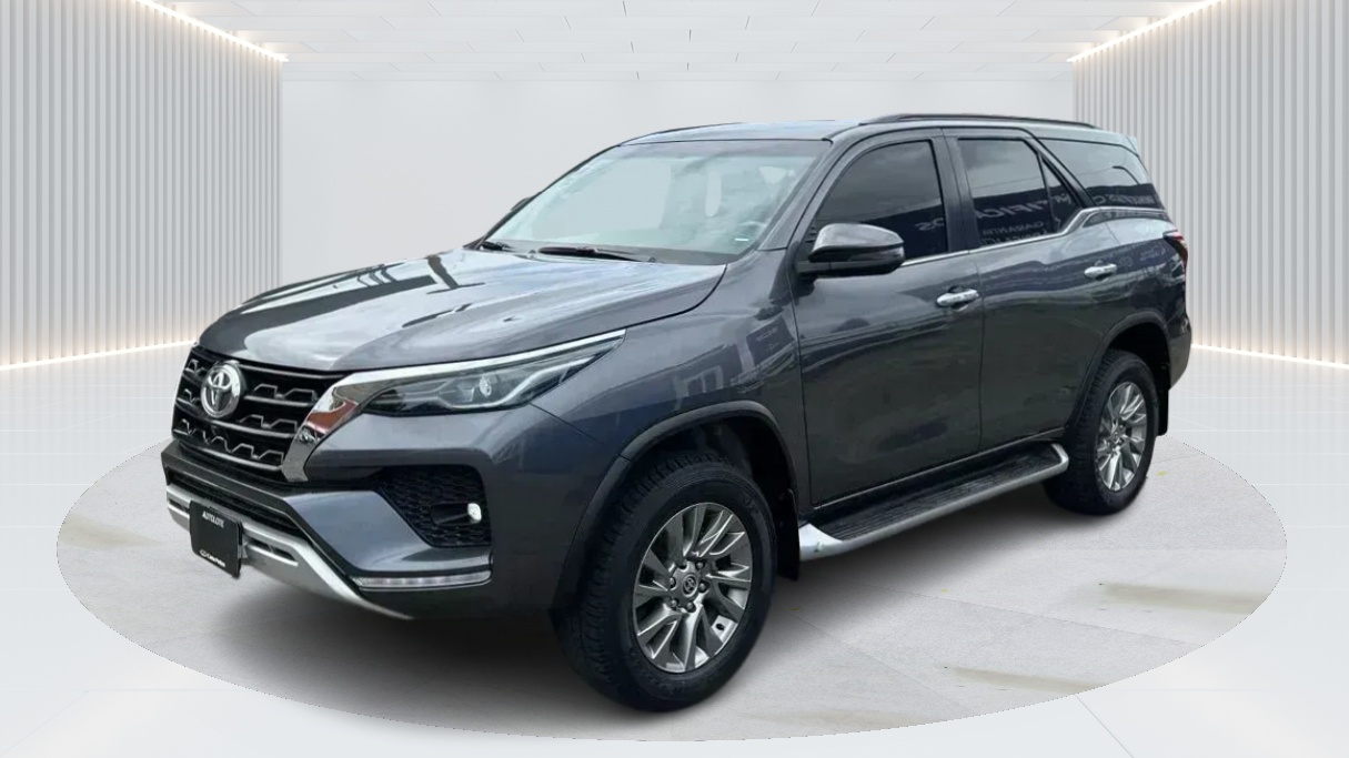 2024 Toyota Fortuner