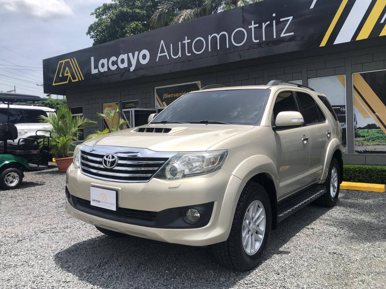 2013 Toyota Fortuner
