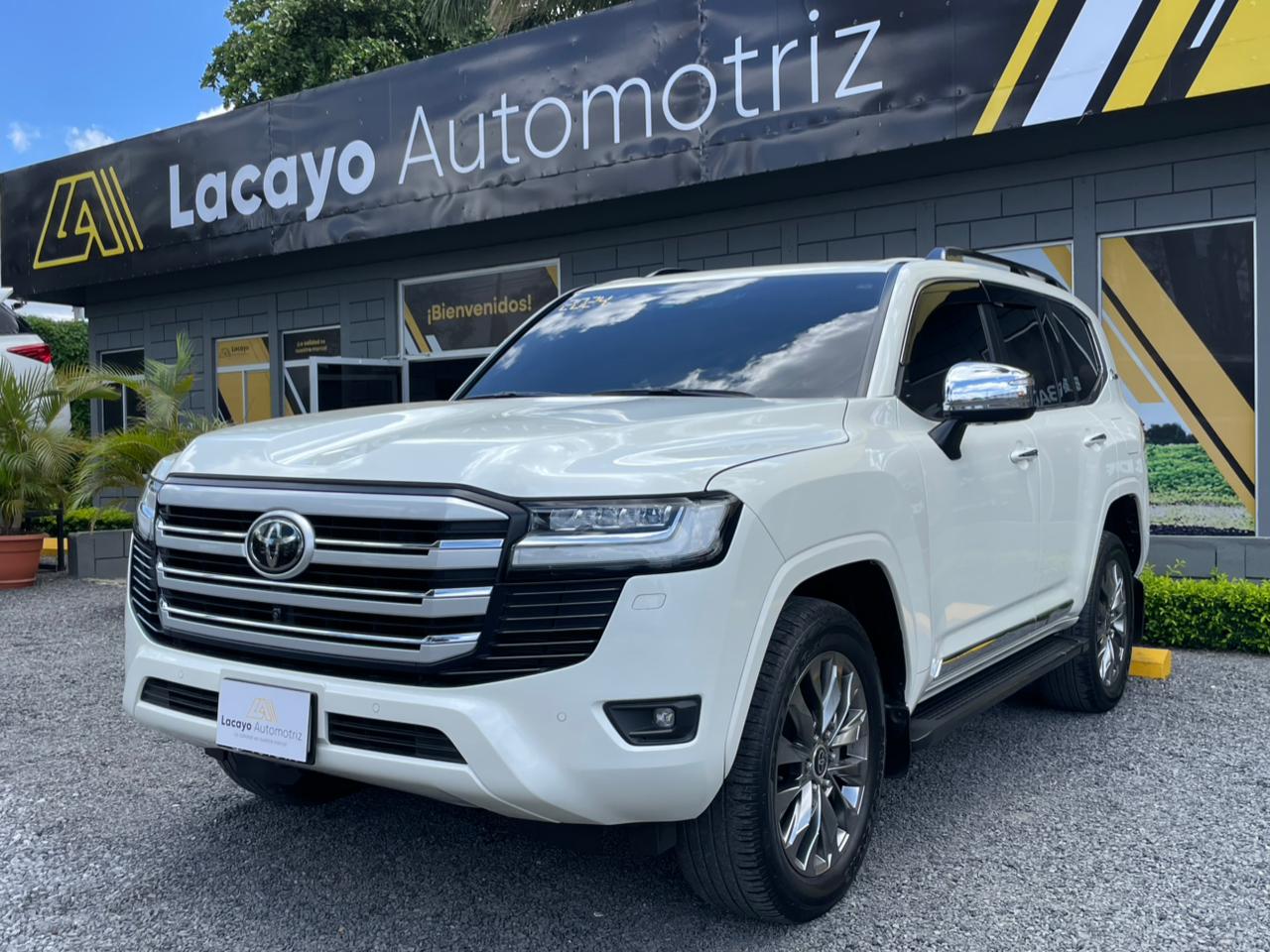 2024 Toyota Land Cruiser Station Wagon