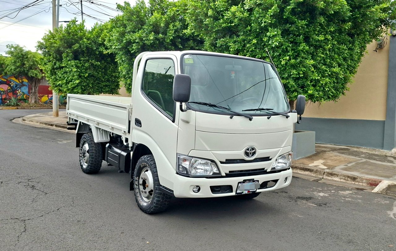 2023 Toyota Dyna